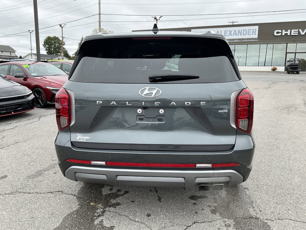 Used 2023 Hyundai Palisade SEL SUV