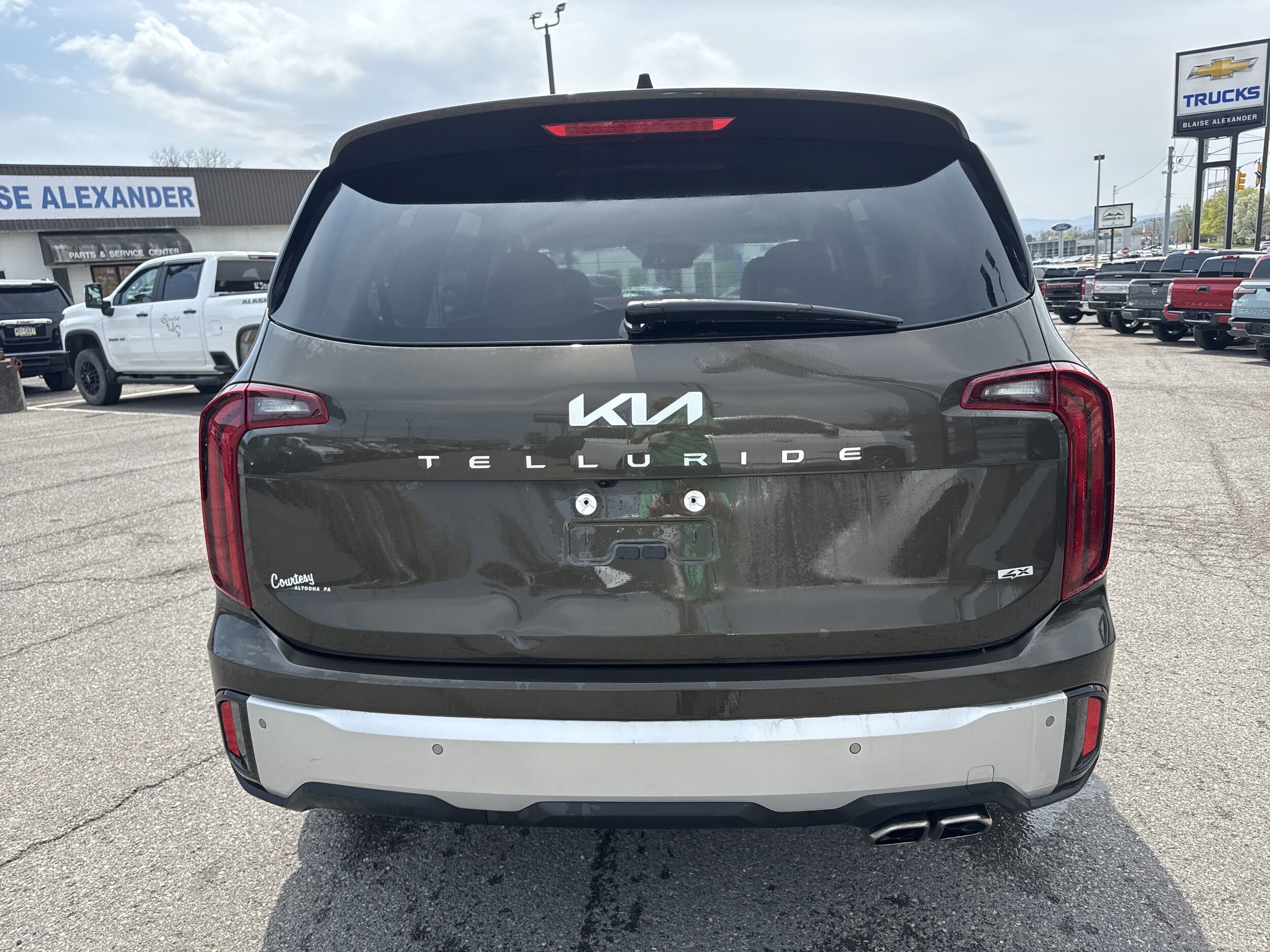 2024 Kia Telluride S photo 4
