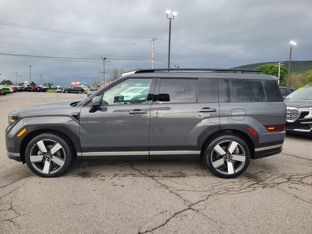 Used 2025 Hyundai Santa Fe Hybrid Limited SUV