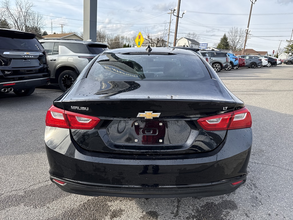 Used 2017 Chevrolet Malibu LT Sedan