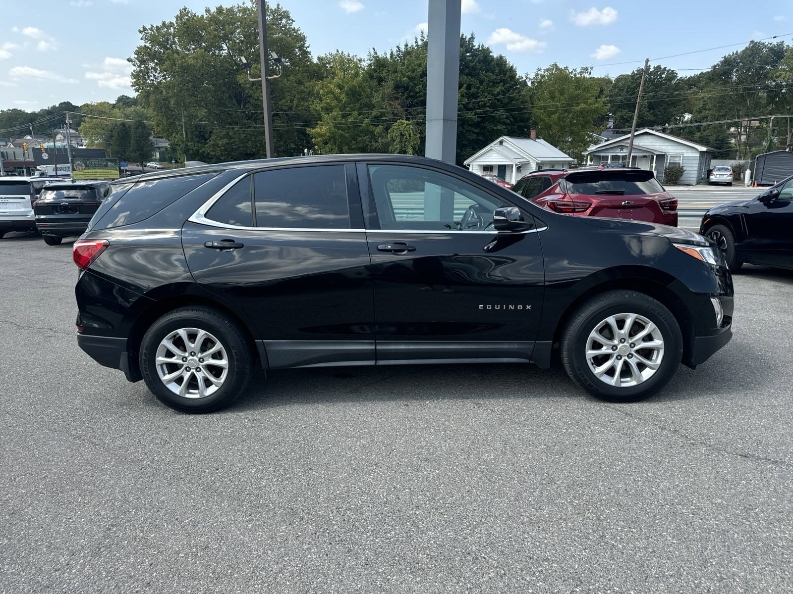 Used 2018 Chevrolet Equinox LT with VIN 2GNAXSEV1J6175907 for sale in Altoona, PA