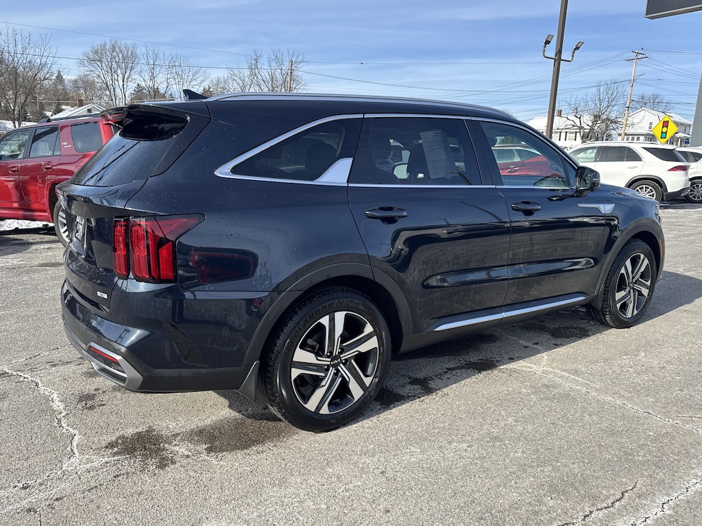 Used 2023 Kia Sorento Hybrid SX Prestige SUV