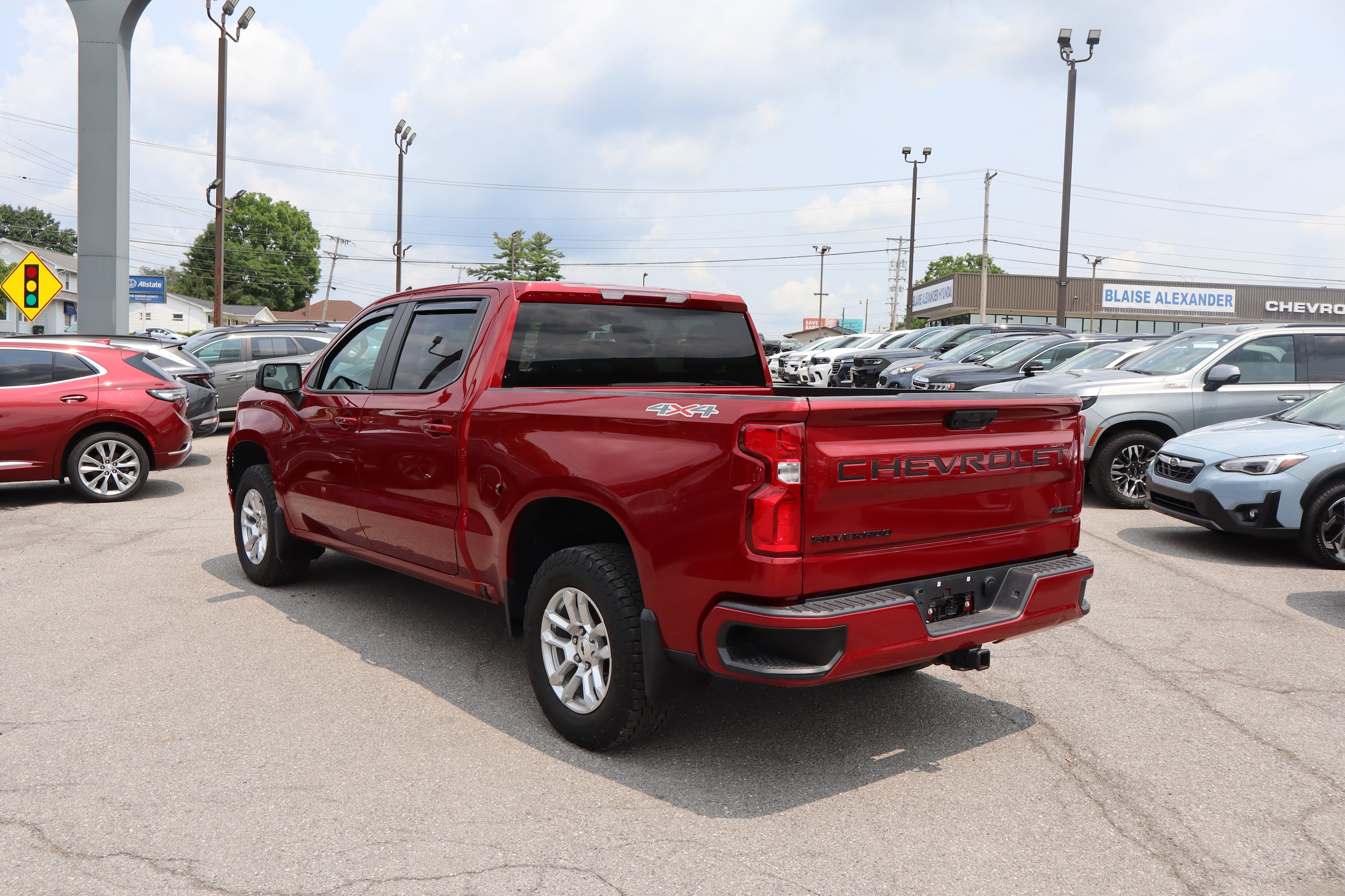 2023 Chevrolet Silverado 1500 RST - Photo 6