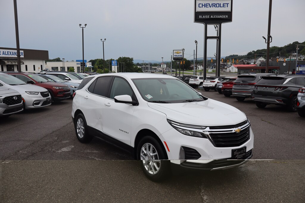 Used 2023 Chevrolet Equinox LT SUV