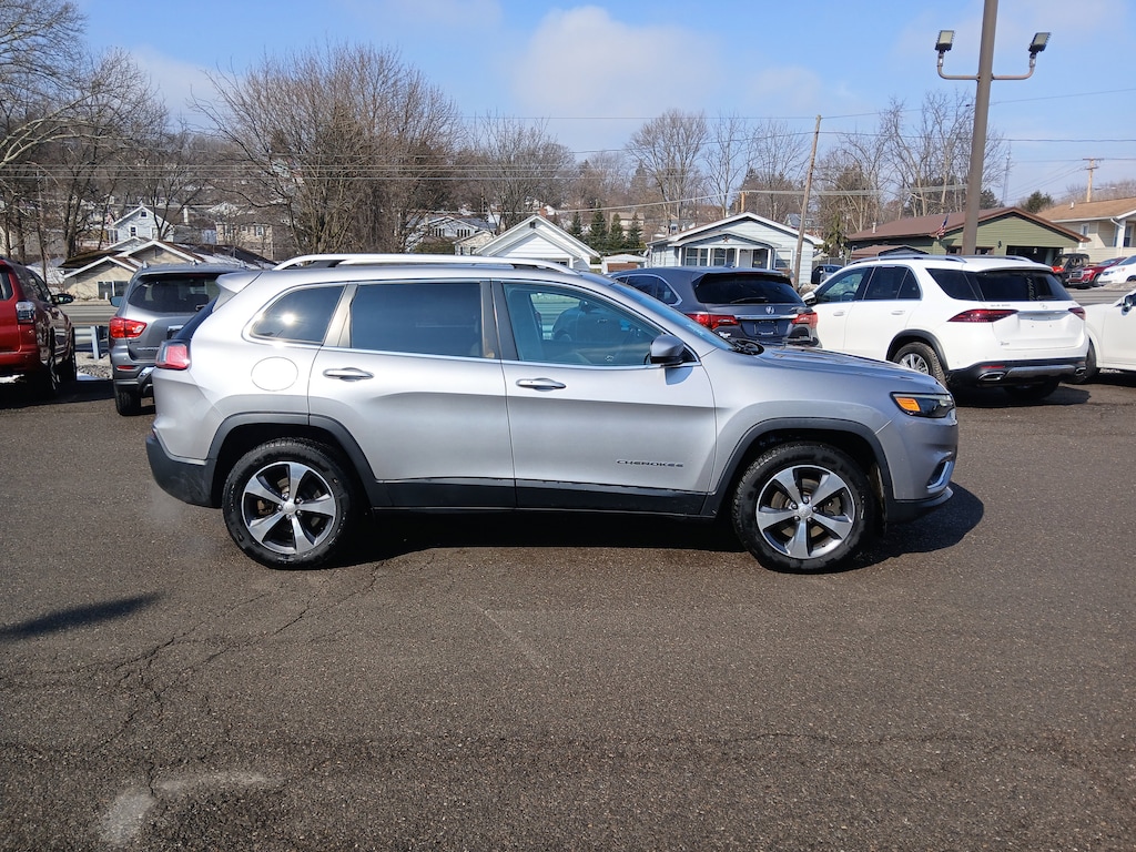 Used 2019 Jeep Cherokee Limited SUV