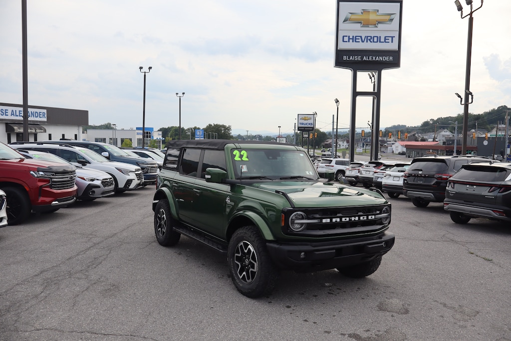 Used 2022 Ford Bronco Base SUV