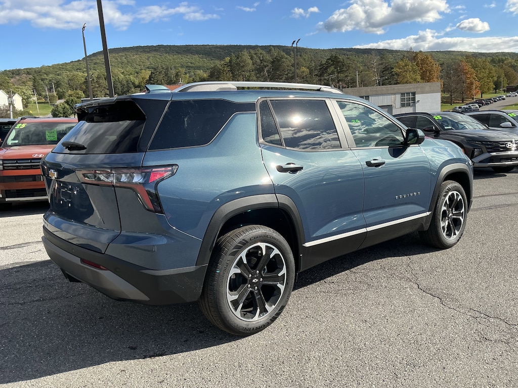 New 2026 Chevrolet Equinox LT SUV