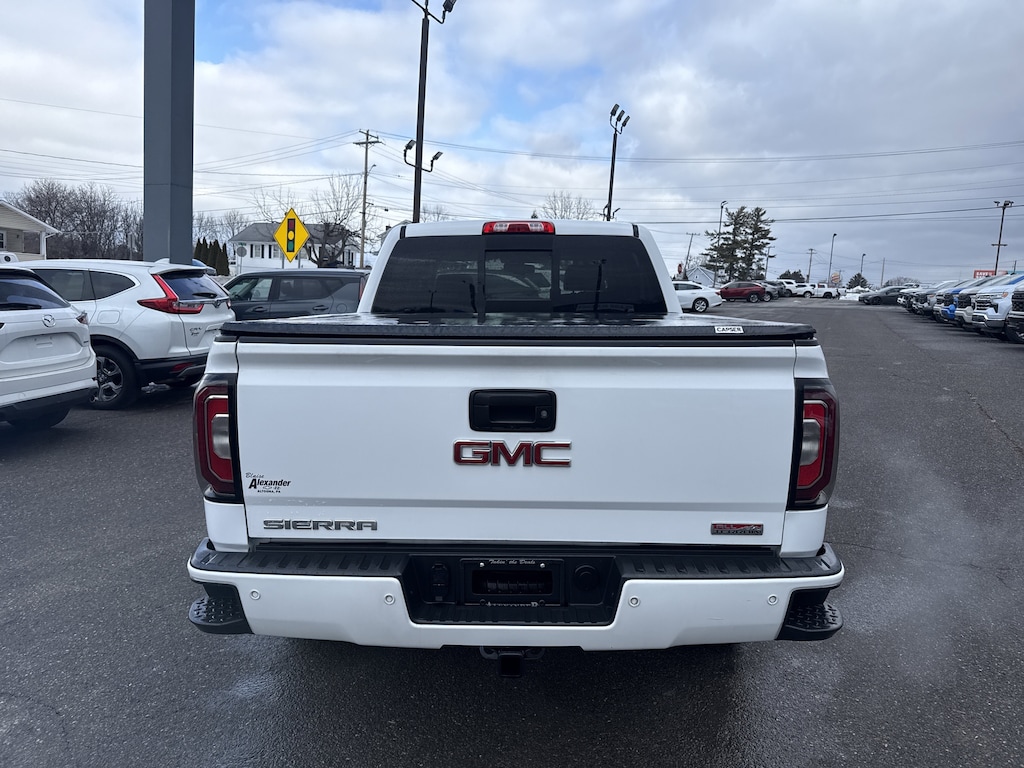 Used 2017 GMC Sierra 1500 SLT Truck Crew Cab