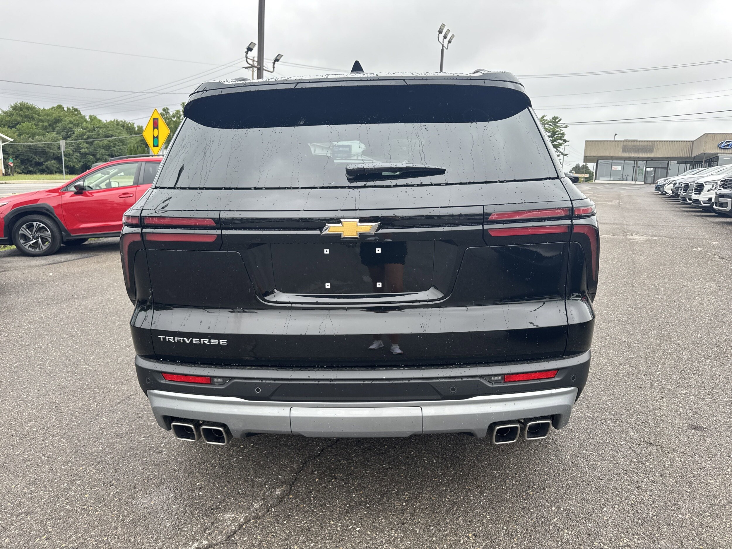 2026 Chevrolet Traverse photo 4