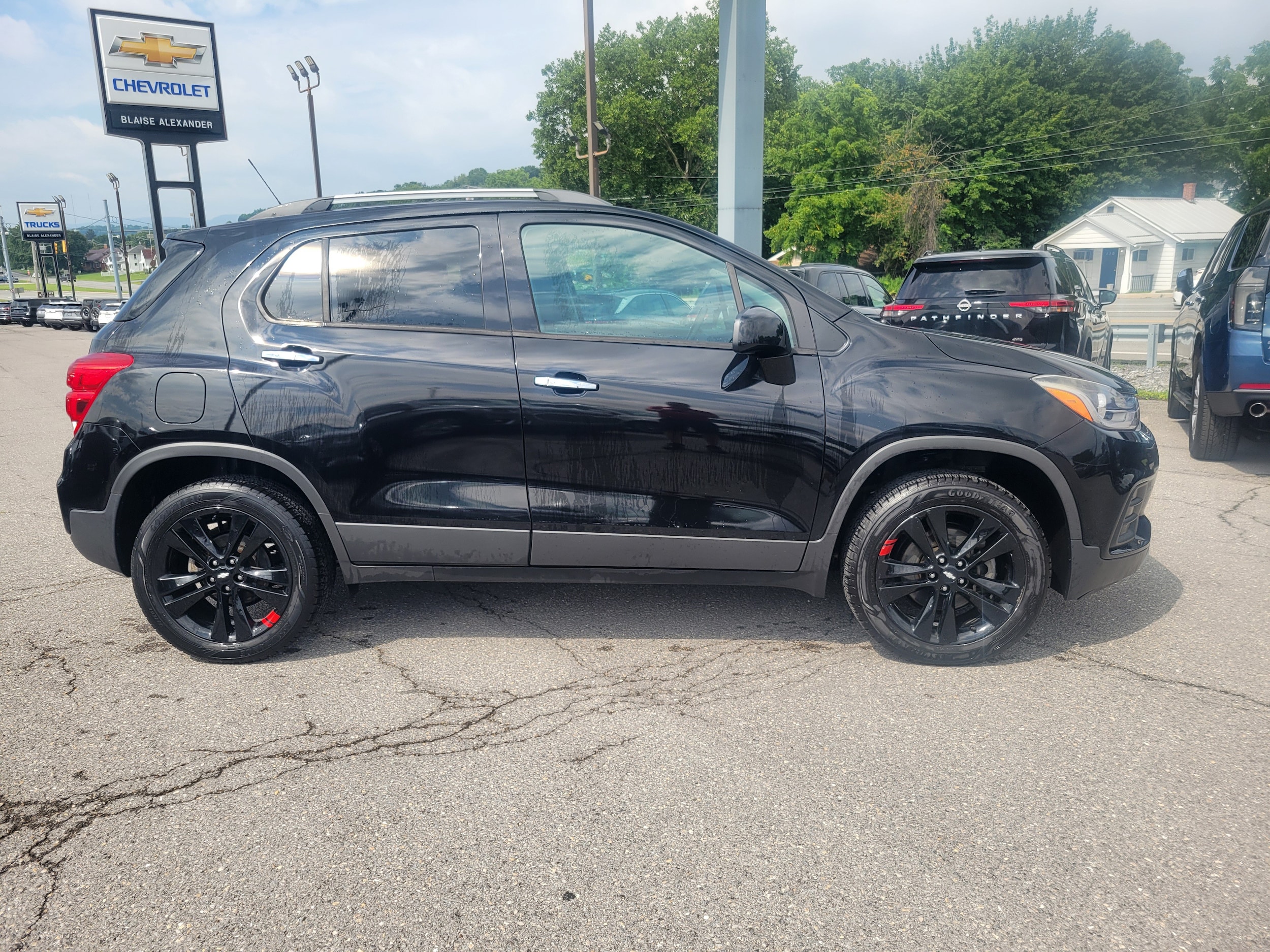 Used 2018 Chevrolet Trax LT with VIN 3GNCJPSB3JL310298 for sale in Altoona, PA