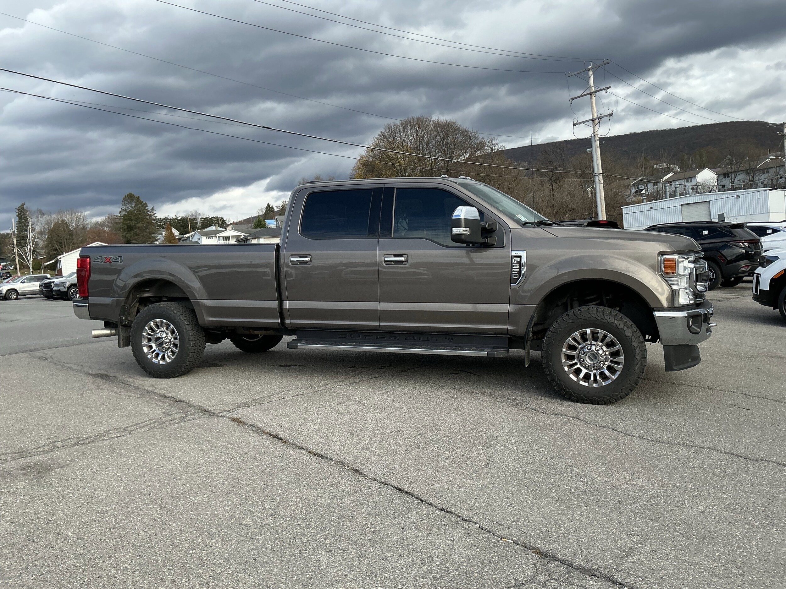 2021 Ford F-350 XL photo 2