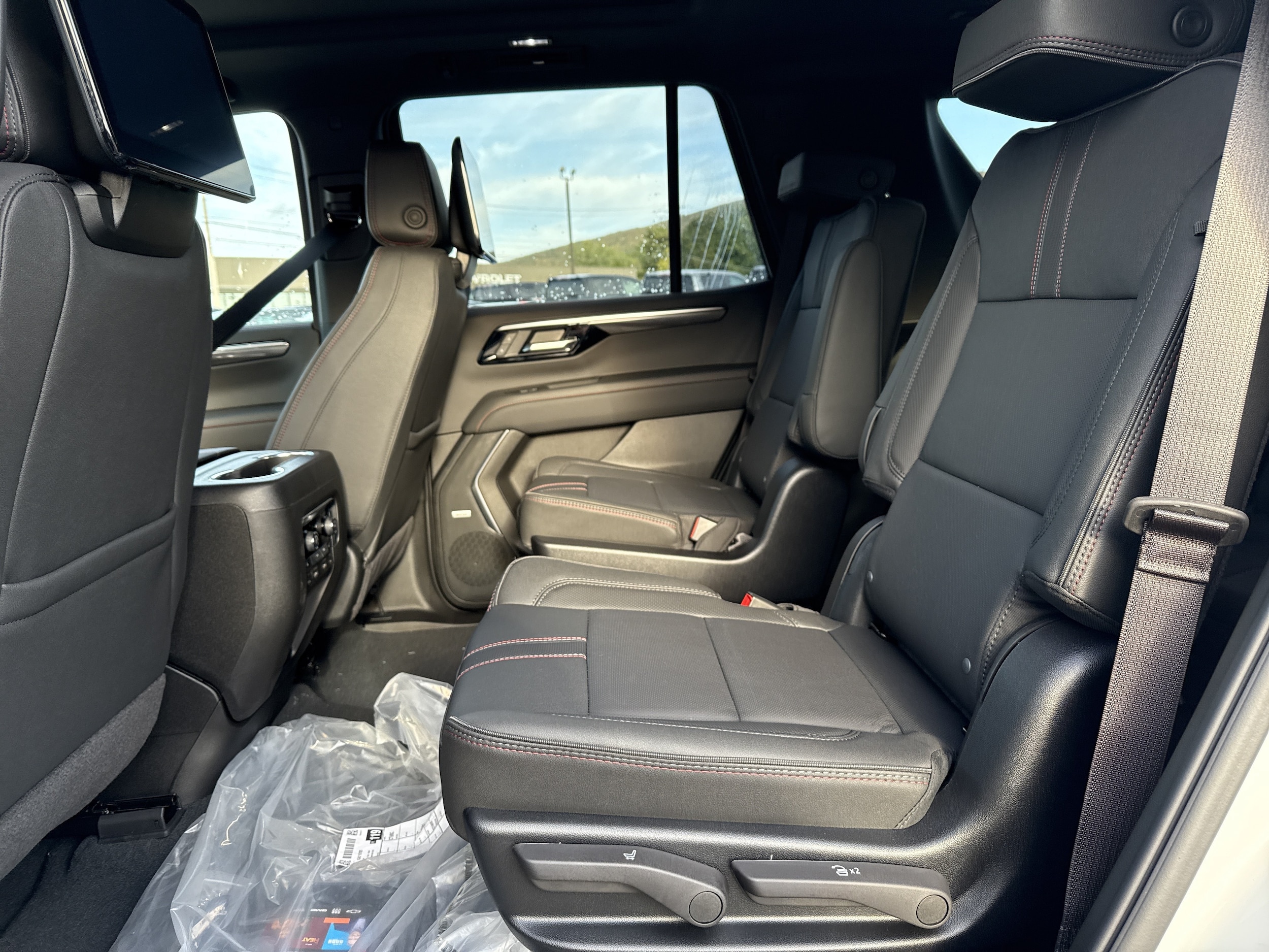 2027 Chevrolet Tahoe RST - Photo 16