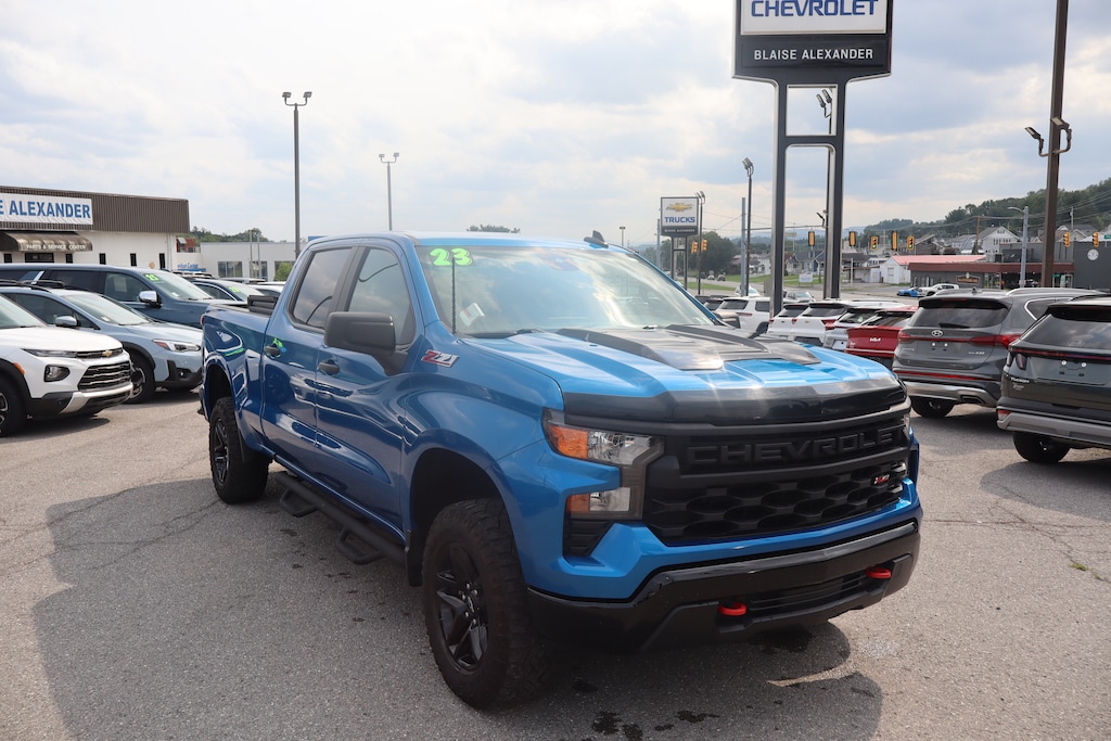 Used 2023 Chevrolet Silverado 1500 Custom Trail Boss Truck Crew Cab