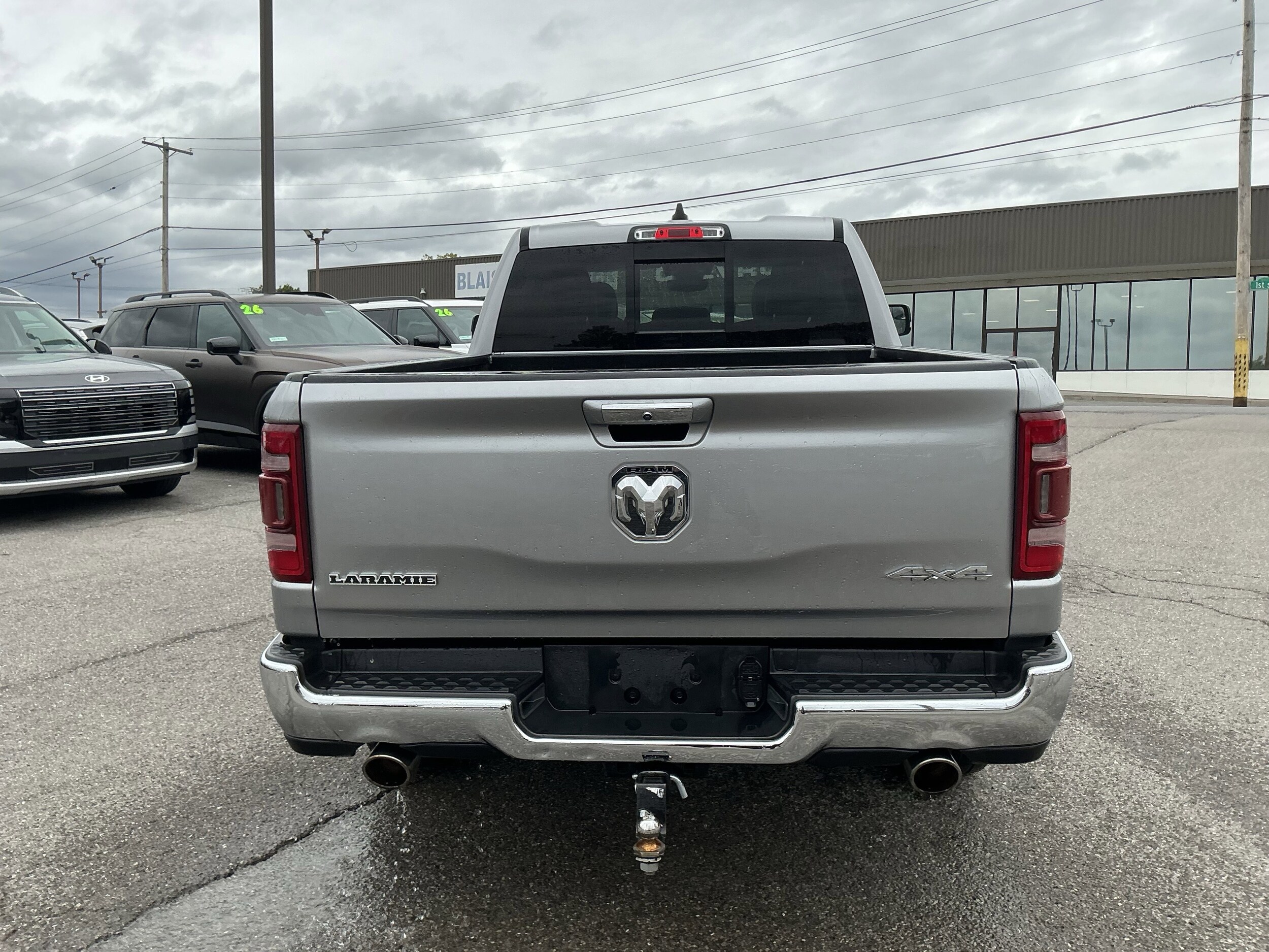 2019 Ram 1500 Laramie photo 4