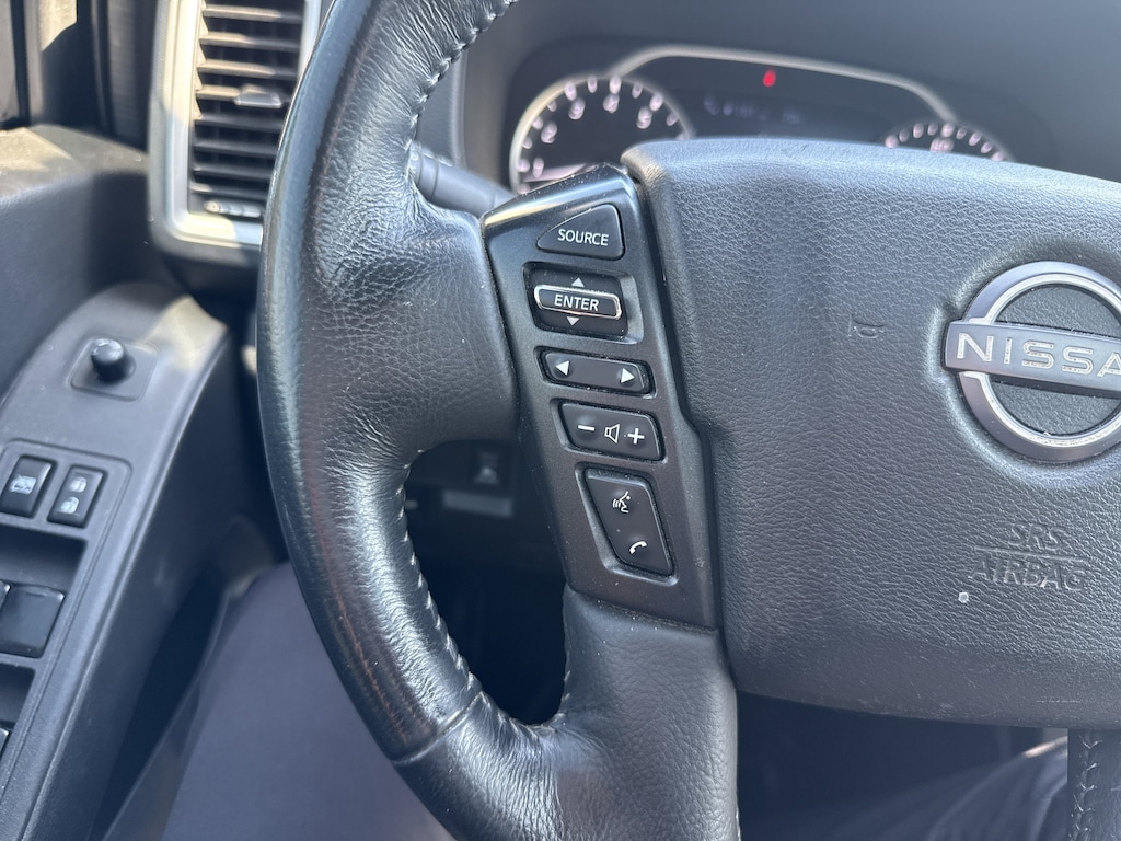 Used 2023 Nissan Frontier SV Truck Crew Cab