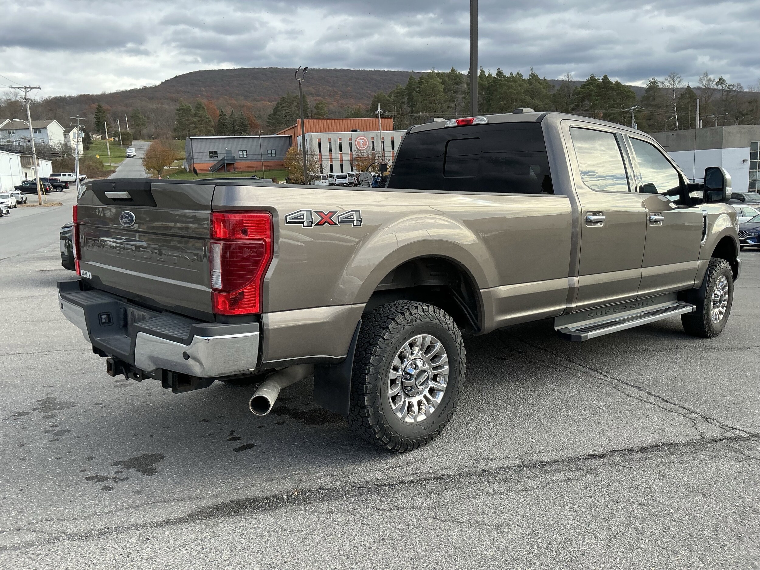 2021 Ford F-350 XL photo 3