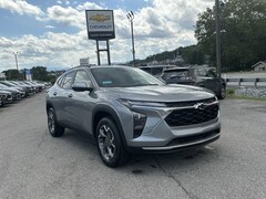 2025 Chevrolet Trax LT SUV