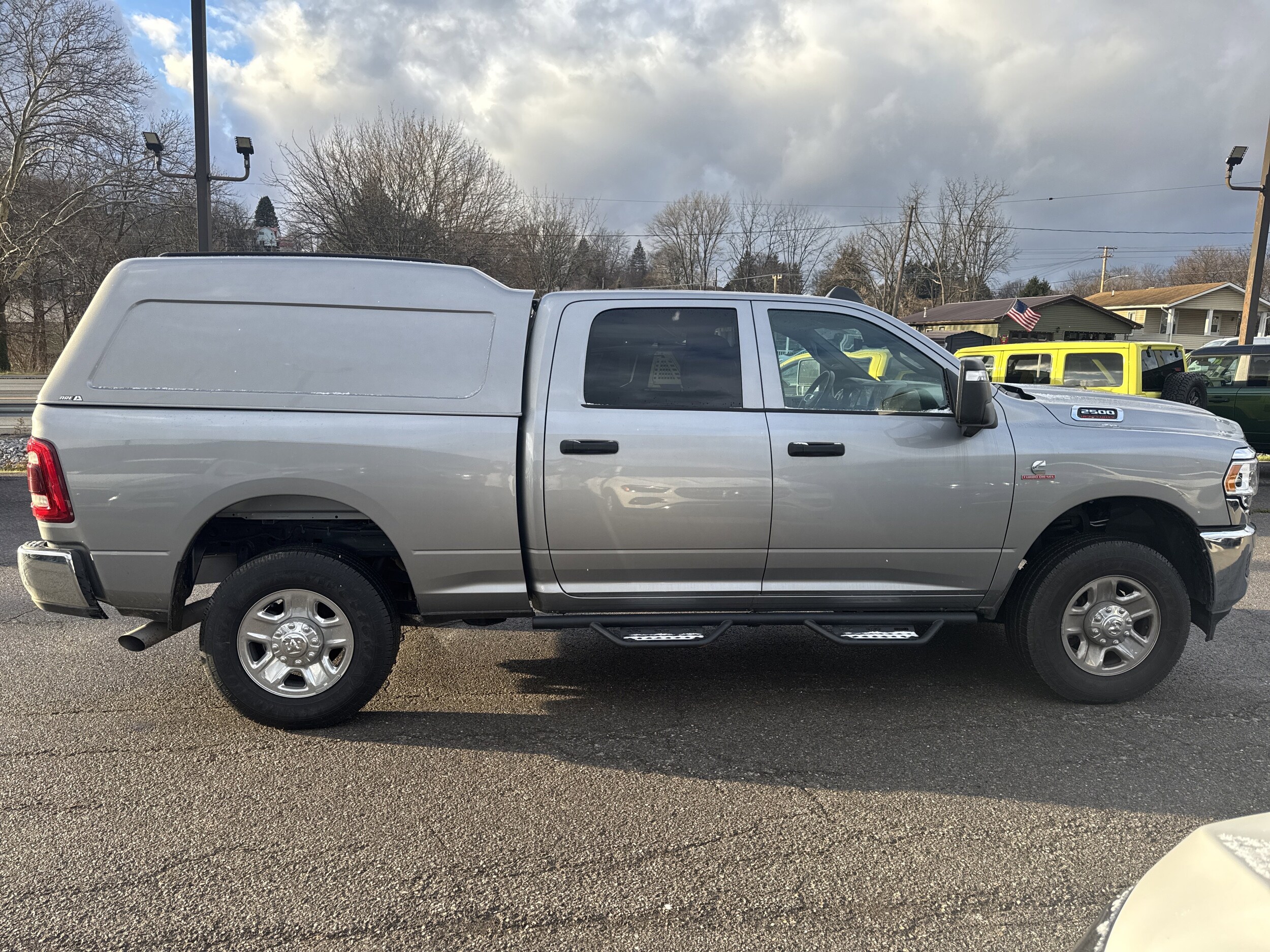 2024 Ram 2500 Tradesman photo 2
