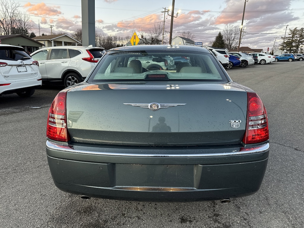 Used 2005 Chrysler 300 300C Sedan