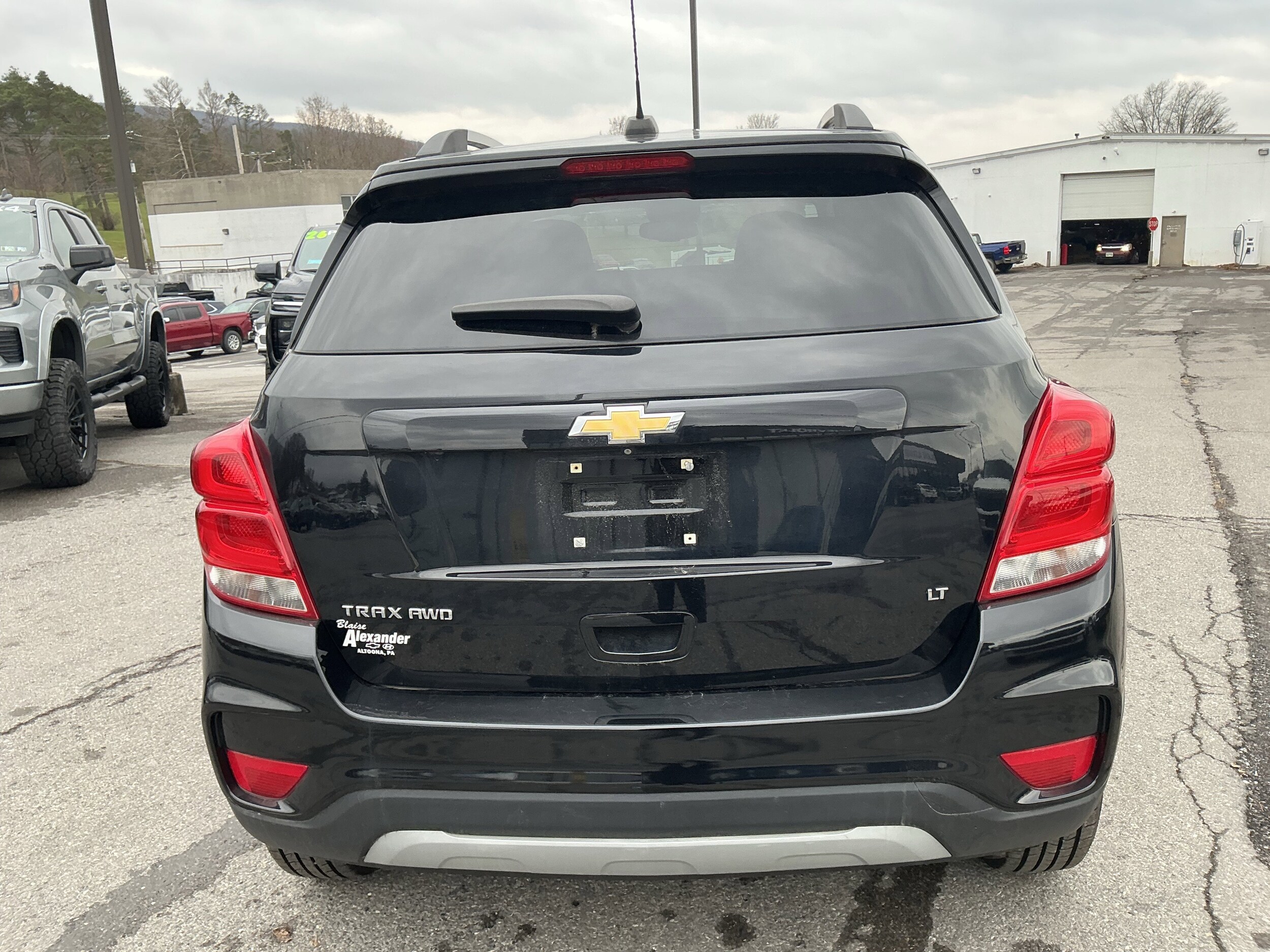 2020 Chevrolet Trax LT photo 3