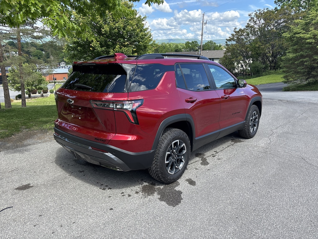 Used 2025 Chevrolet Equinox Activ SUV