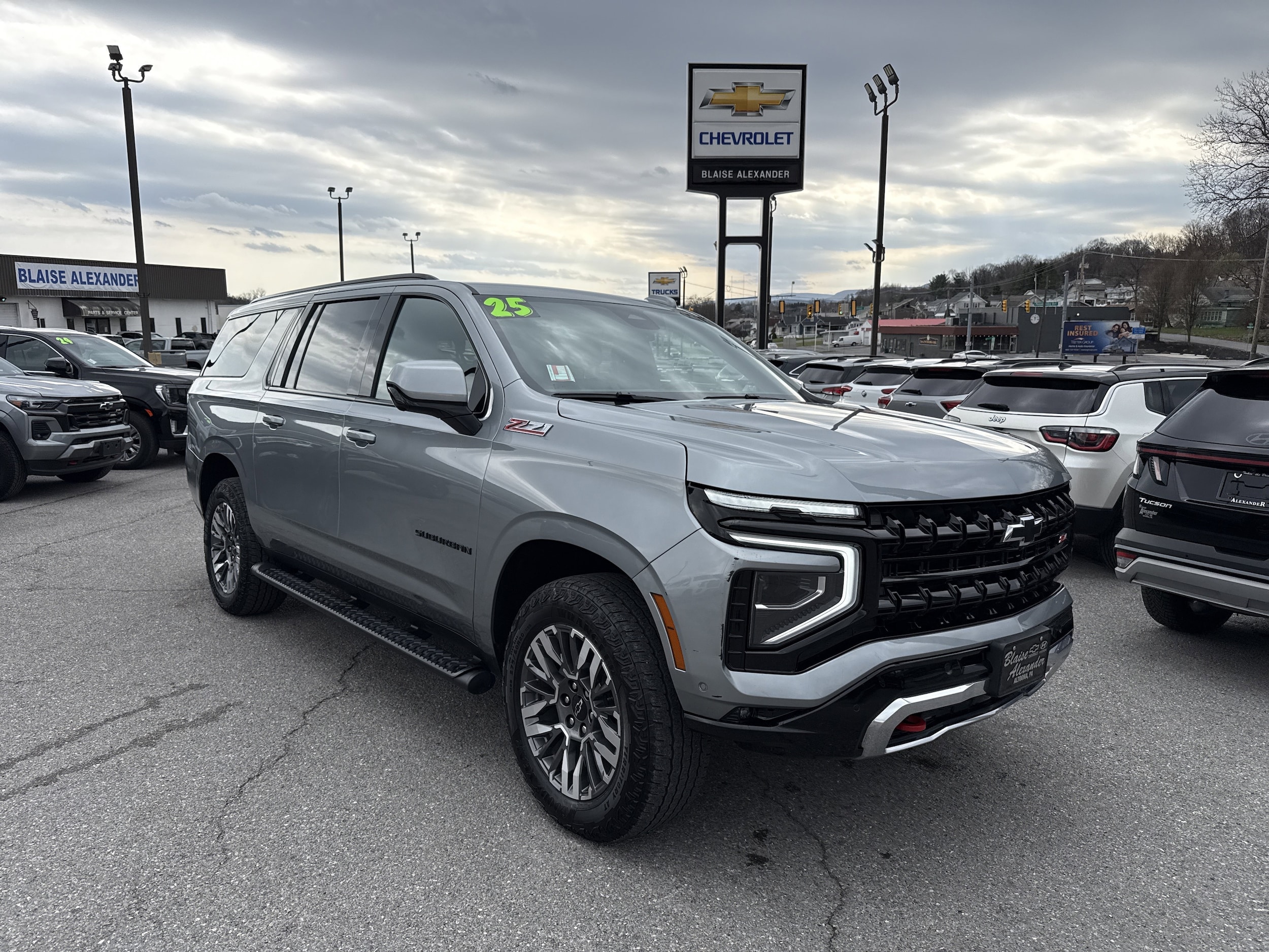 2025 Chevrolet Suburban SUV 