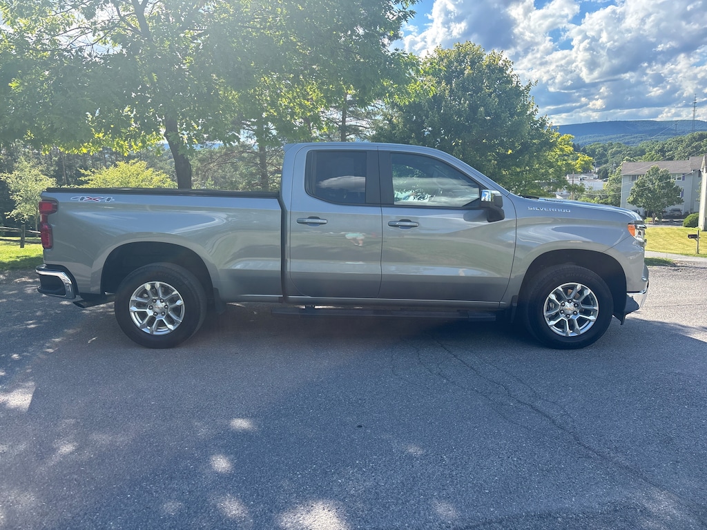 Used 2025 Chevrolet Silverado 1500 LT (2FL) Truck Double Cab