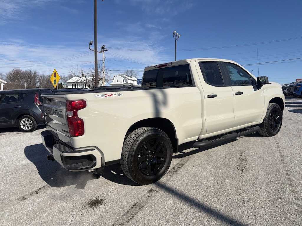 New 2026 Chevrolet Silverado 1500 Custom Truck
