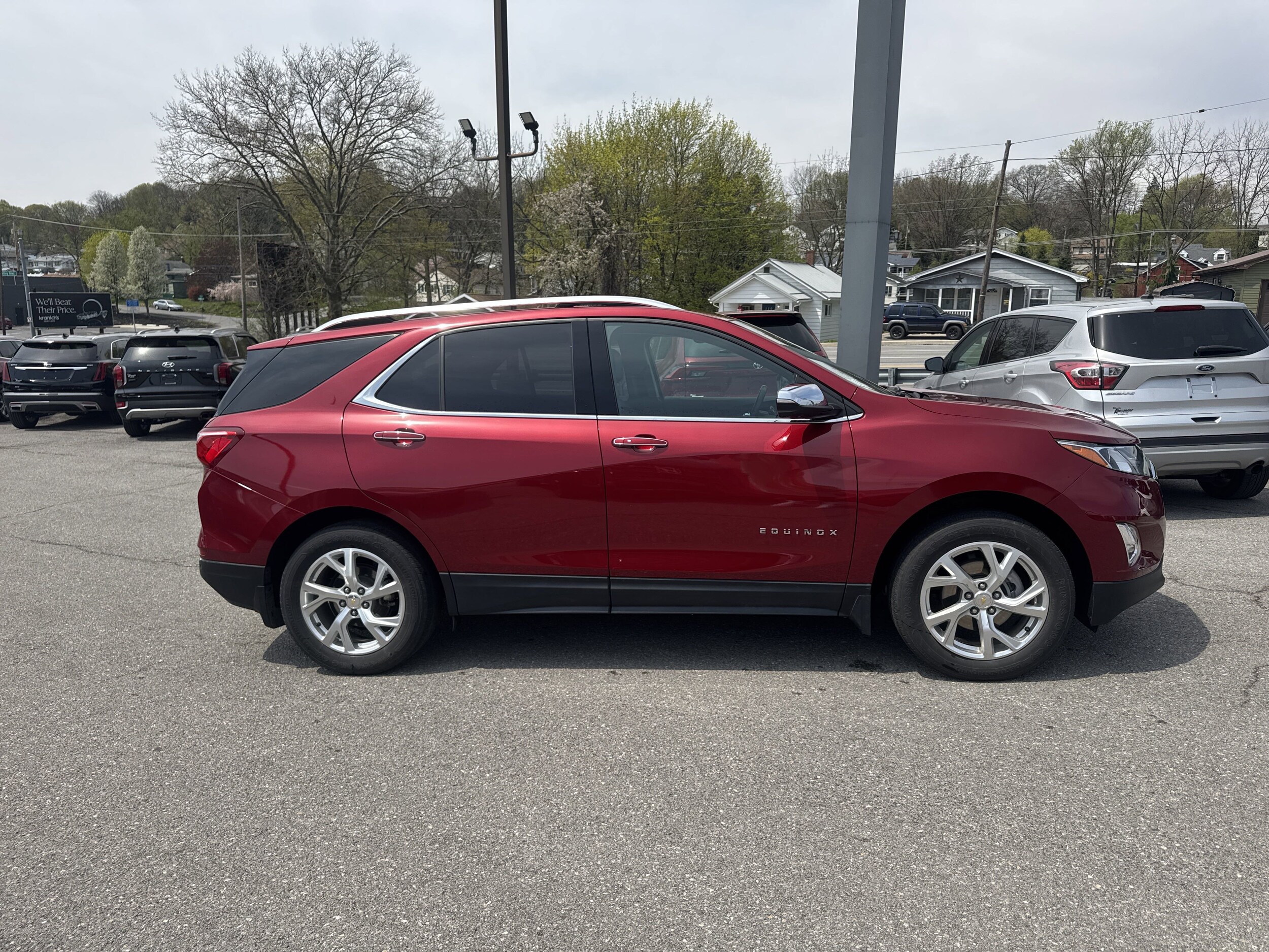 2021 Chevrolet Equinox Premier photo 2