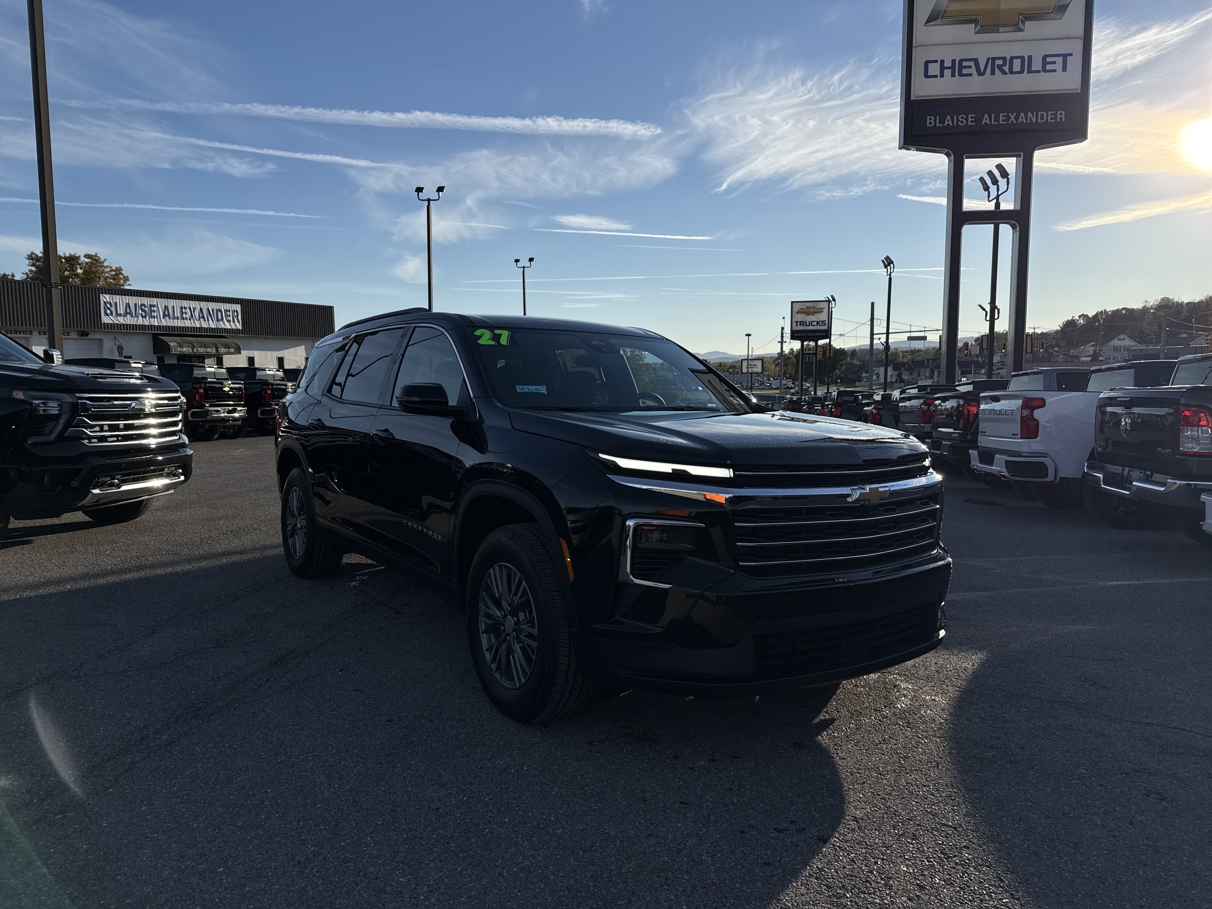 2027 Chevrolet Traverse LT