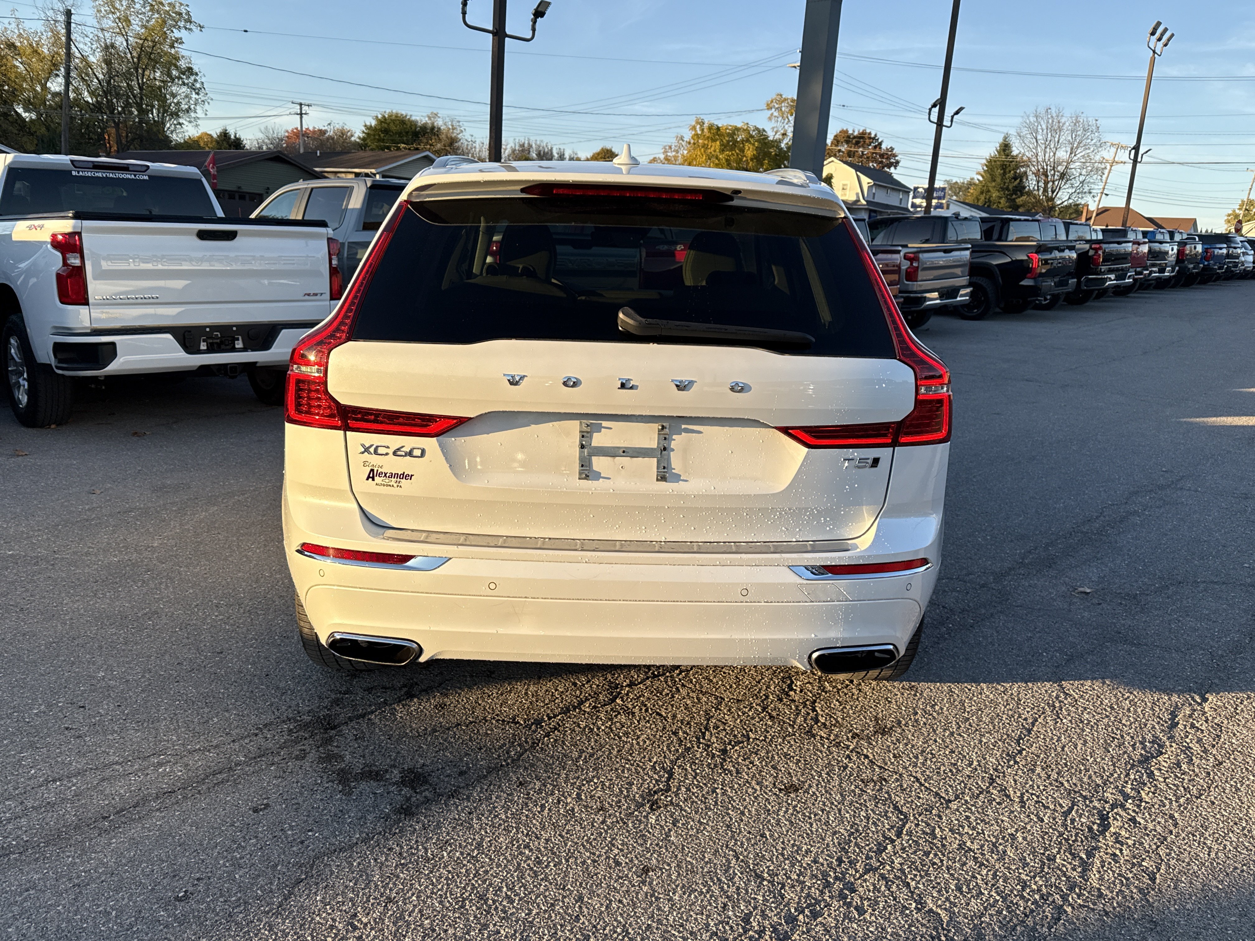 Used 2021 Volvo XC60 Inscription SUV