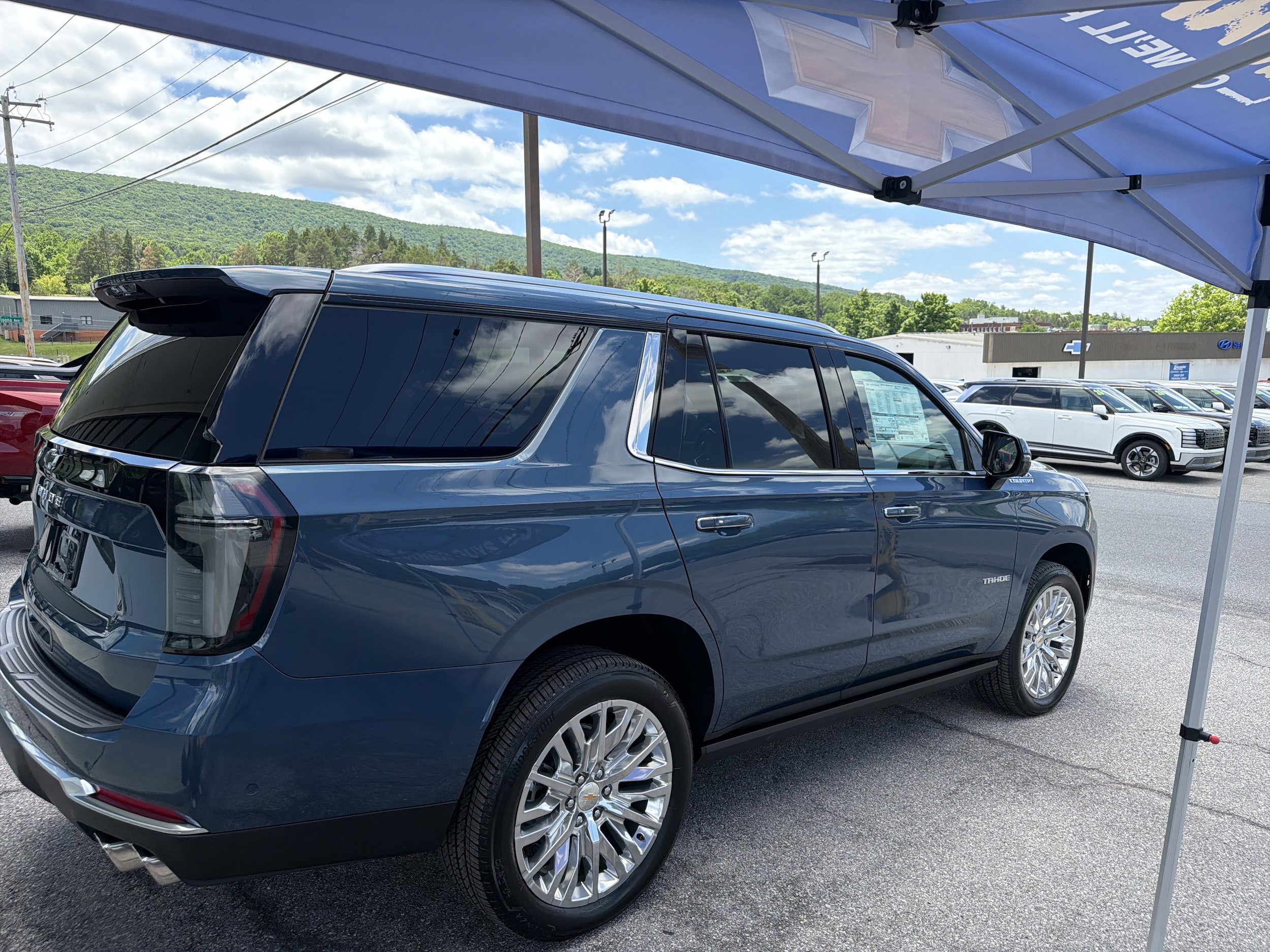 2026 Chevrolet Tahoe High Country - Photo 2