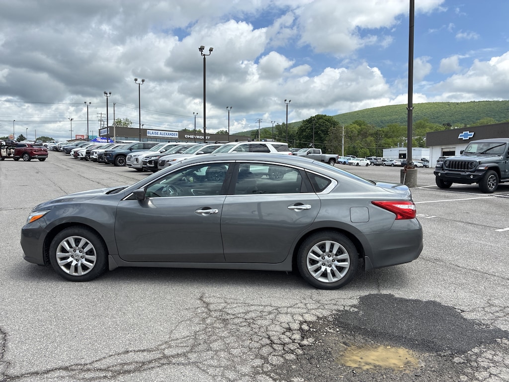 Used 2017 Nissan Altima 2.5 S Sedan