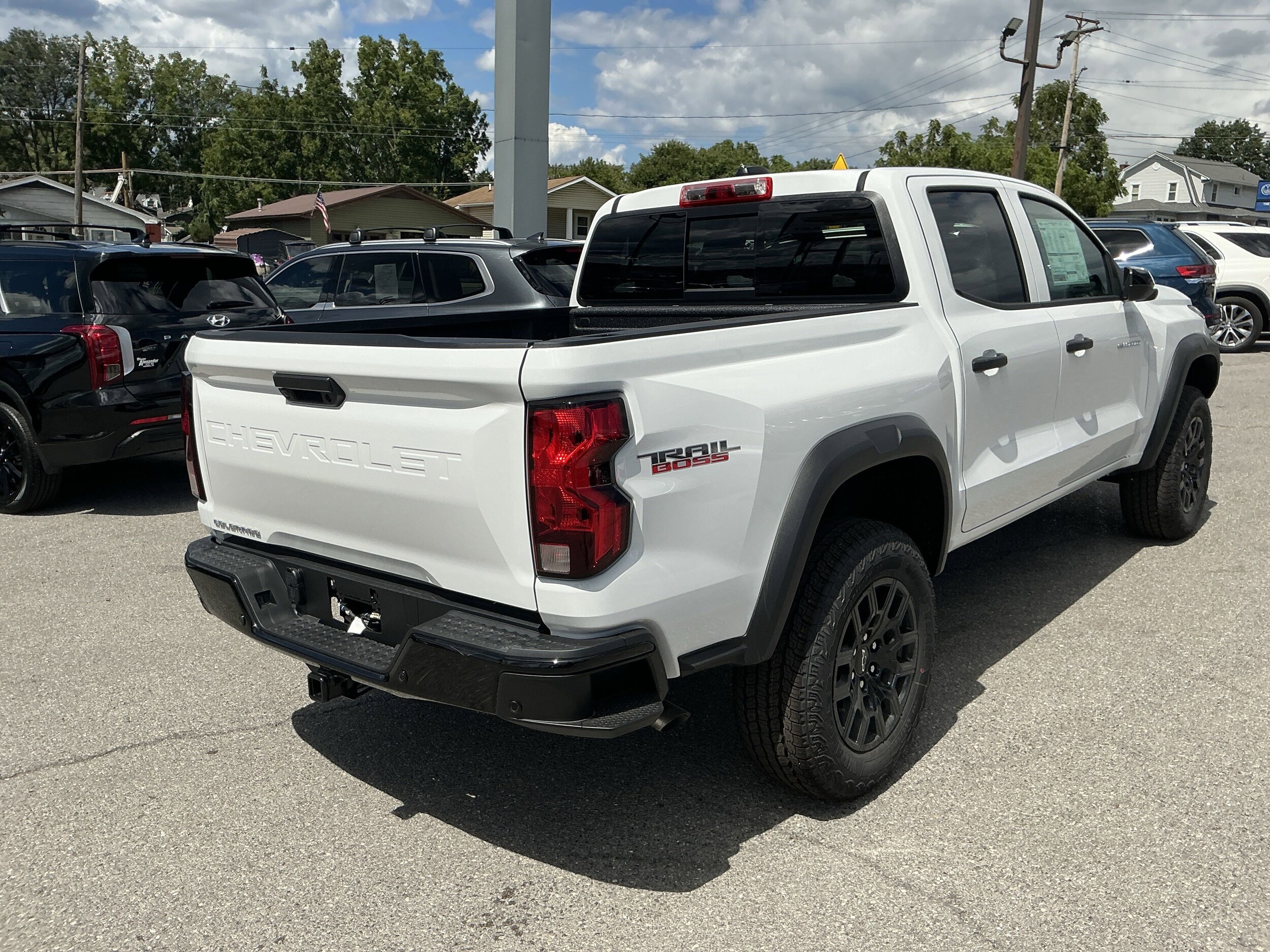 2026 Chevrolet Colorado Trail Boss photo 3