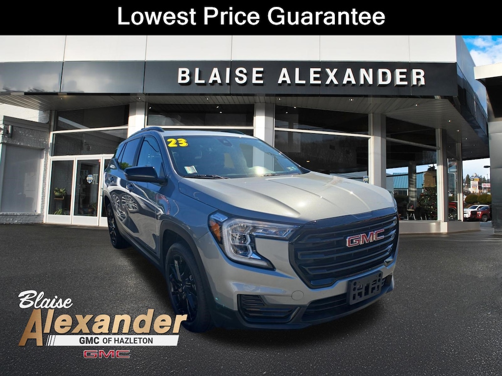 Used 2023 GMC Terrain SLE SUV