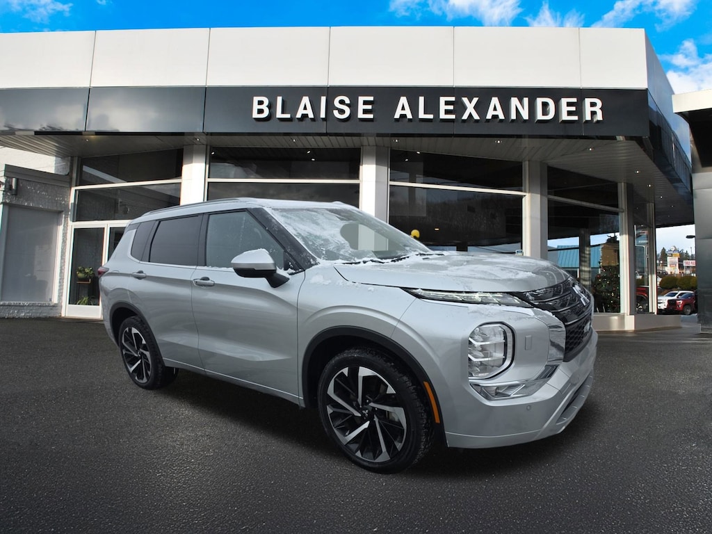 Used 2024 Mitsubishi Outlander SEL SUV