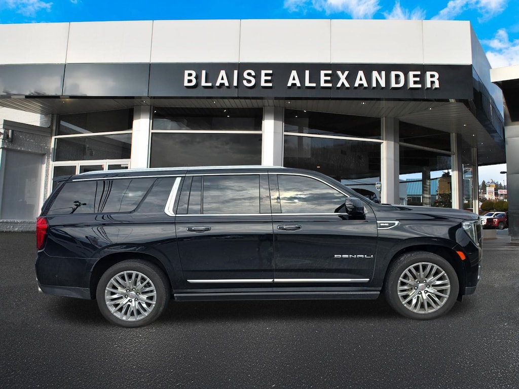 Used 2023 GMC Yukon XL Denali SUV