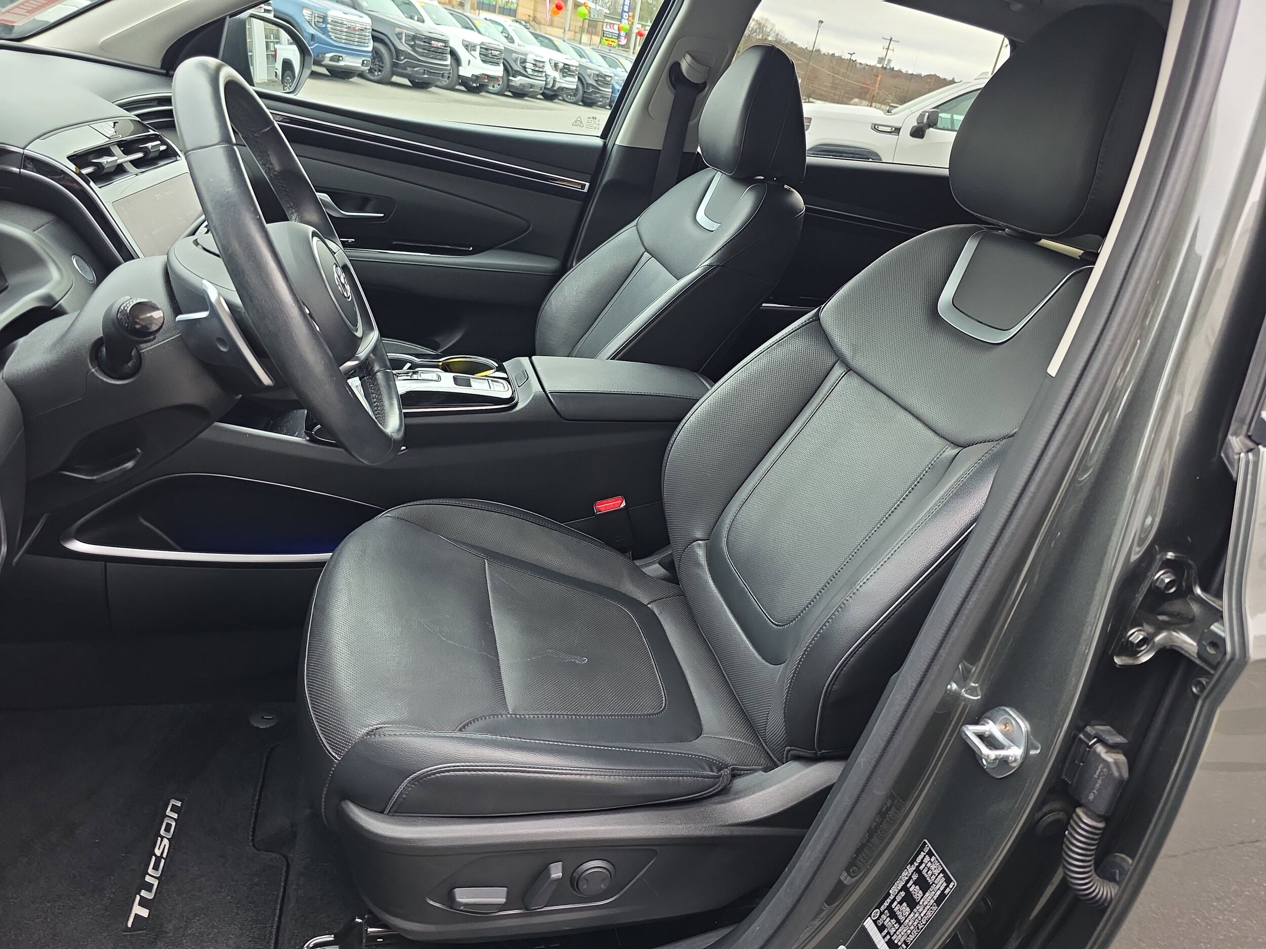 2023 Hyundai Tucson Limited photo 2