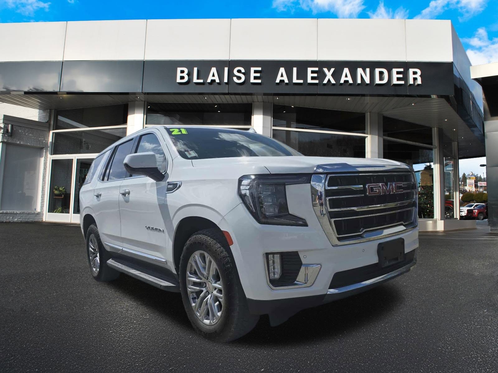 2021 GMC Yukon SLT's photo