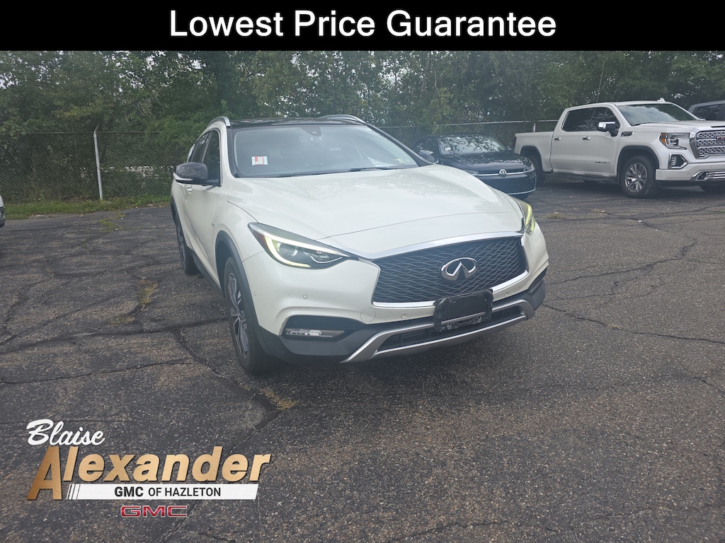 Used 2017 INFINITI QX30 Premium SUV
