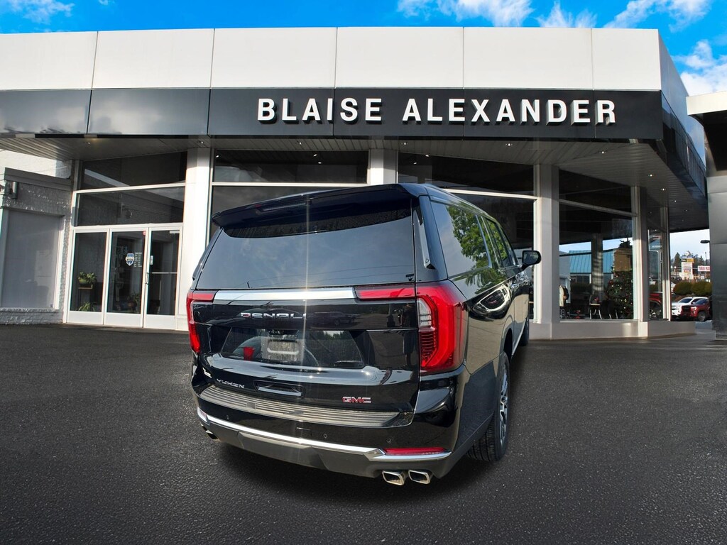 Used 2025 GMC Yukon XL Denali SUV