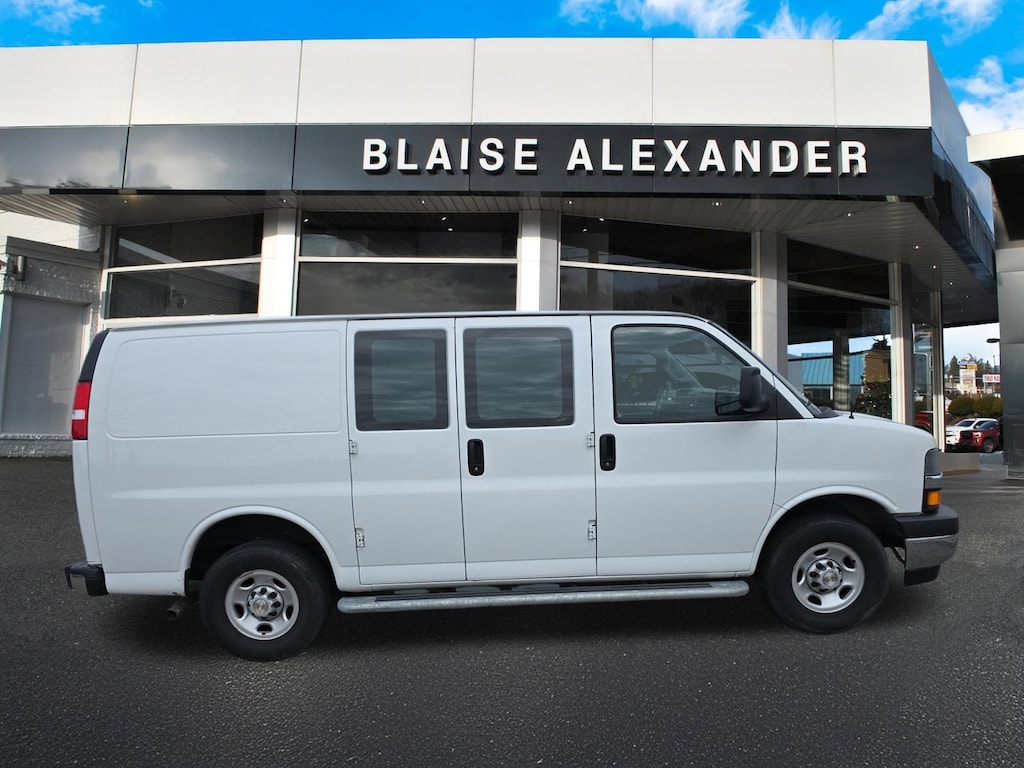 Used 2024 Chevrolet Express Cargo 2500 Work Van Van Cargo Van