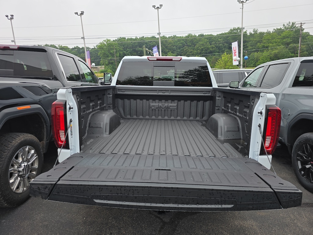New 2026 GMC Sierra 1500 SLT Truck Crew Cab