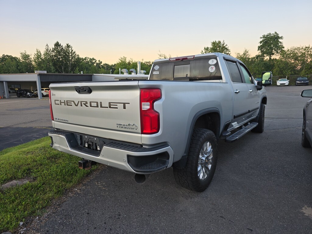 Used 2022 Chevrolet Silverado 2500 HD High Country Truck Crew Cab