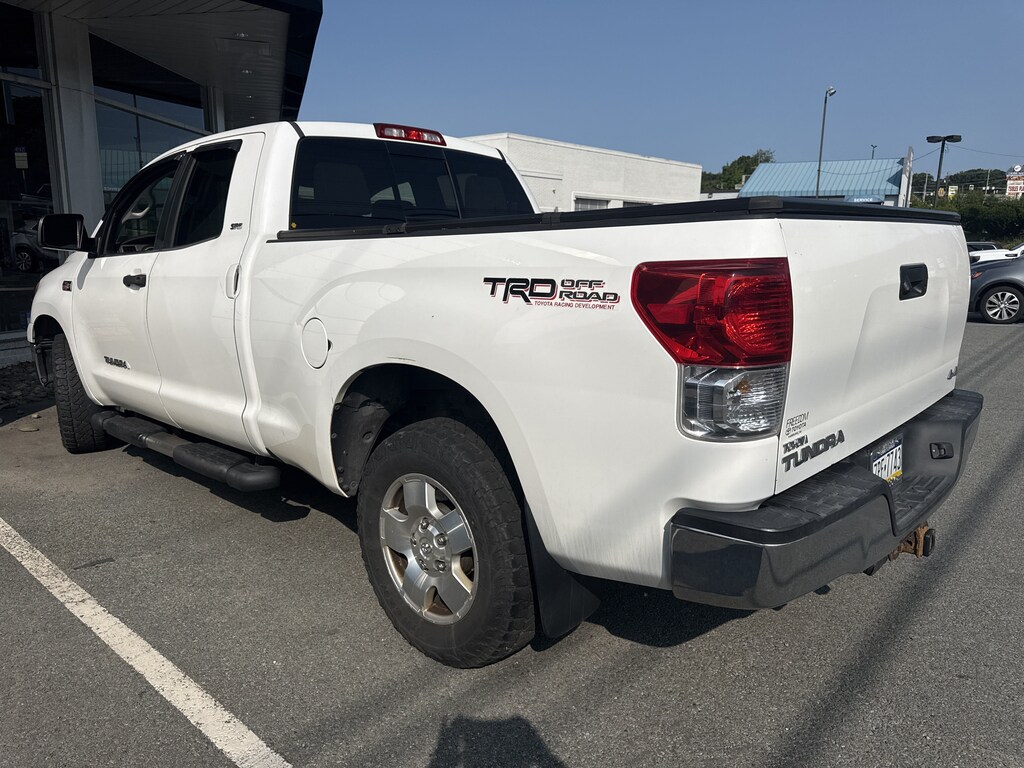 Used 2013 Toyota Tundra 4x4 V8 Truck