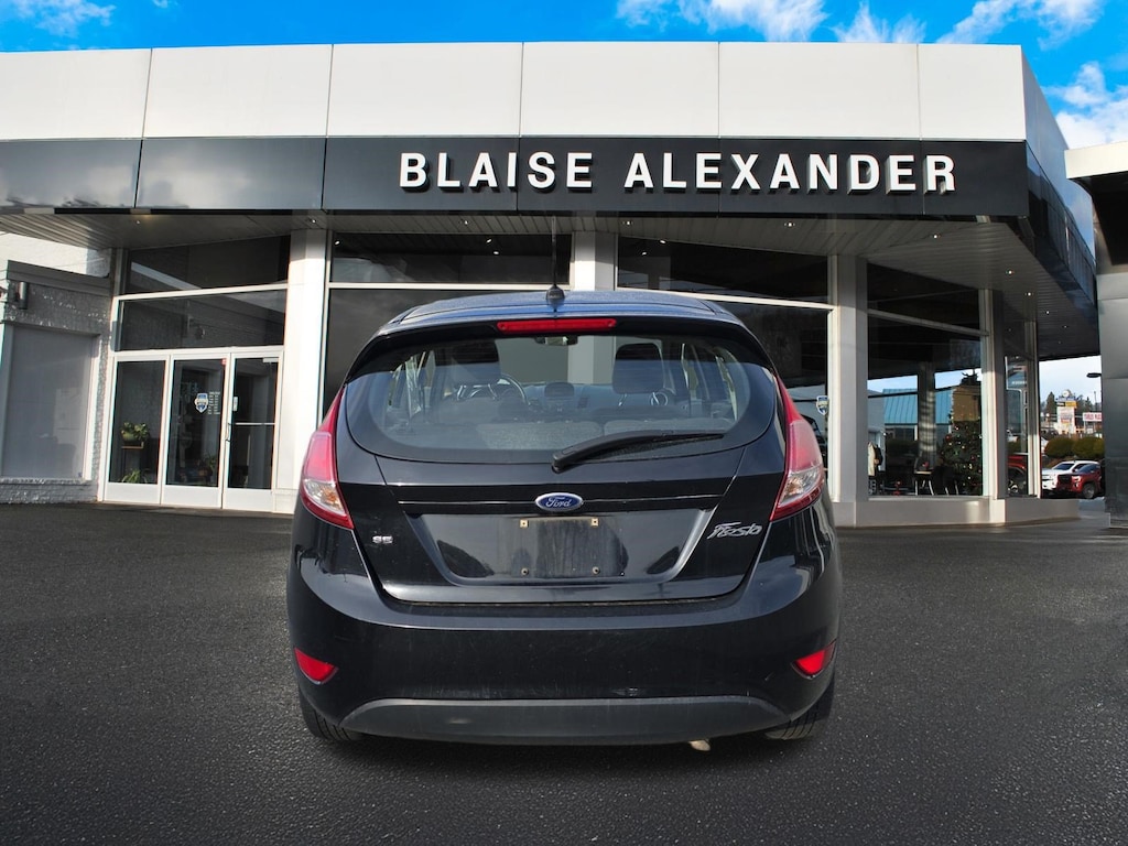 Used 2016 Ford Fiesta SE Hatchback