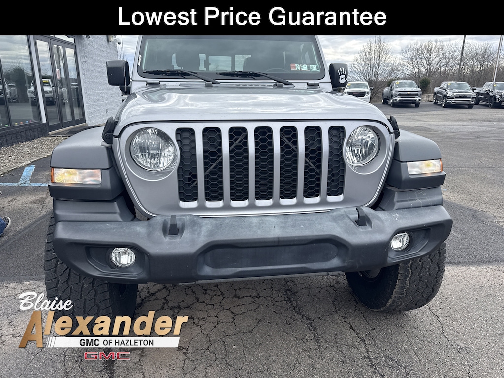Used 2020 Jeep Gladiator Sport Truck Crew Cab
