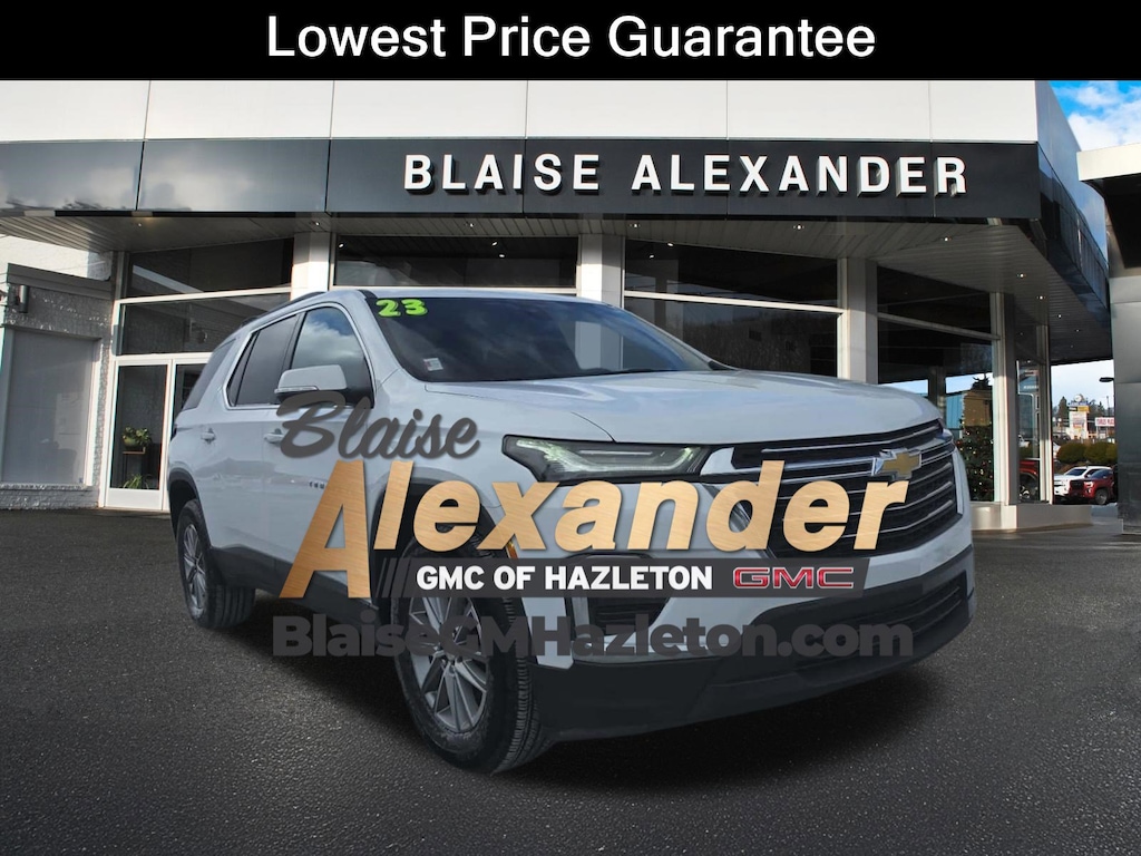 Used 2023 Chevrolet Traverse LT Cloth w/1LT SUV