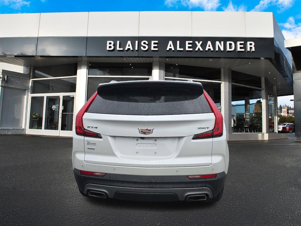 Used 2023 CADILLAC XT4 Premium Luxury SUV