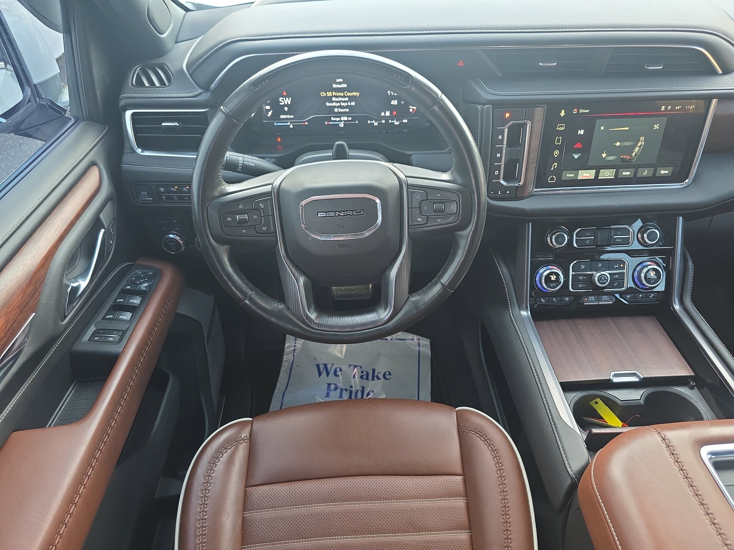 2023 Gmc Yukon XL Denali Ultimate photo 3